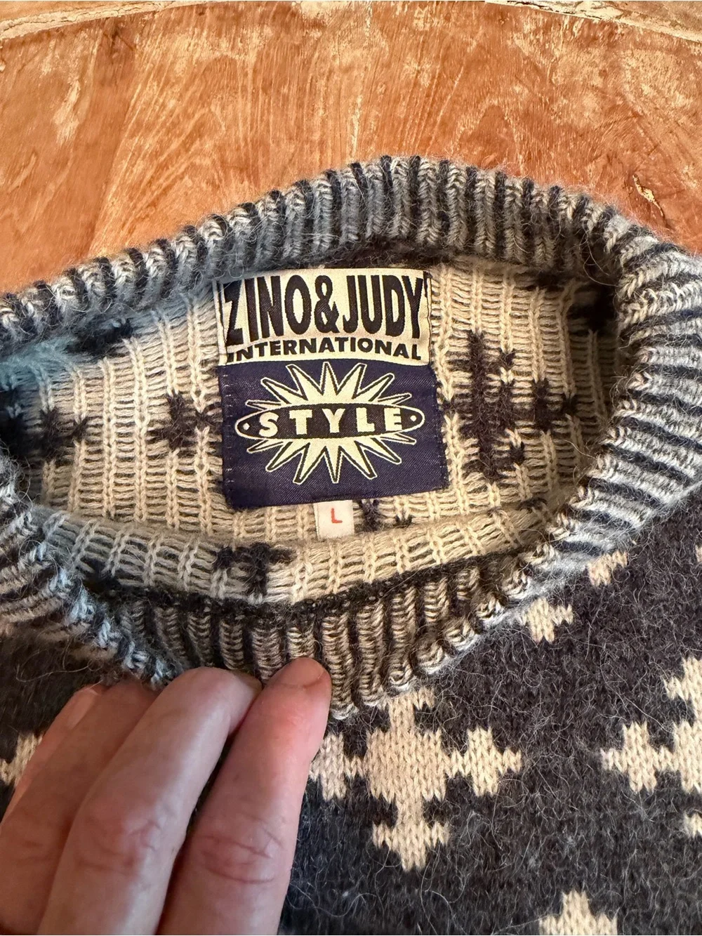 ZINO & JUDY Vintage 90s Nordic Fair Isle Scroll Knit Sweater Oversized Crewneck